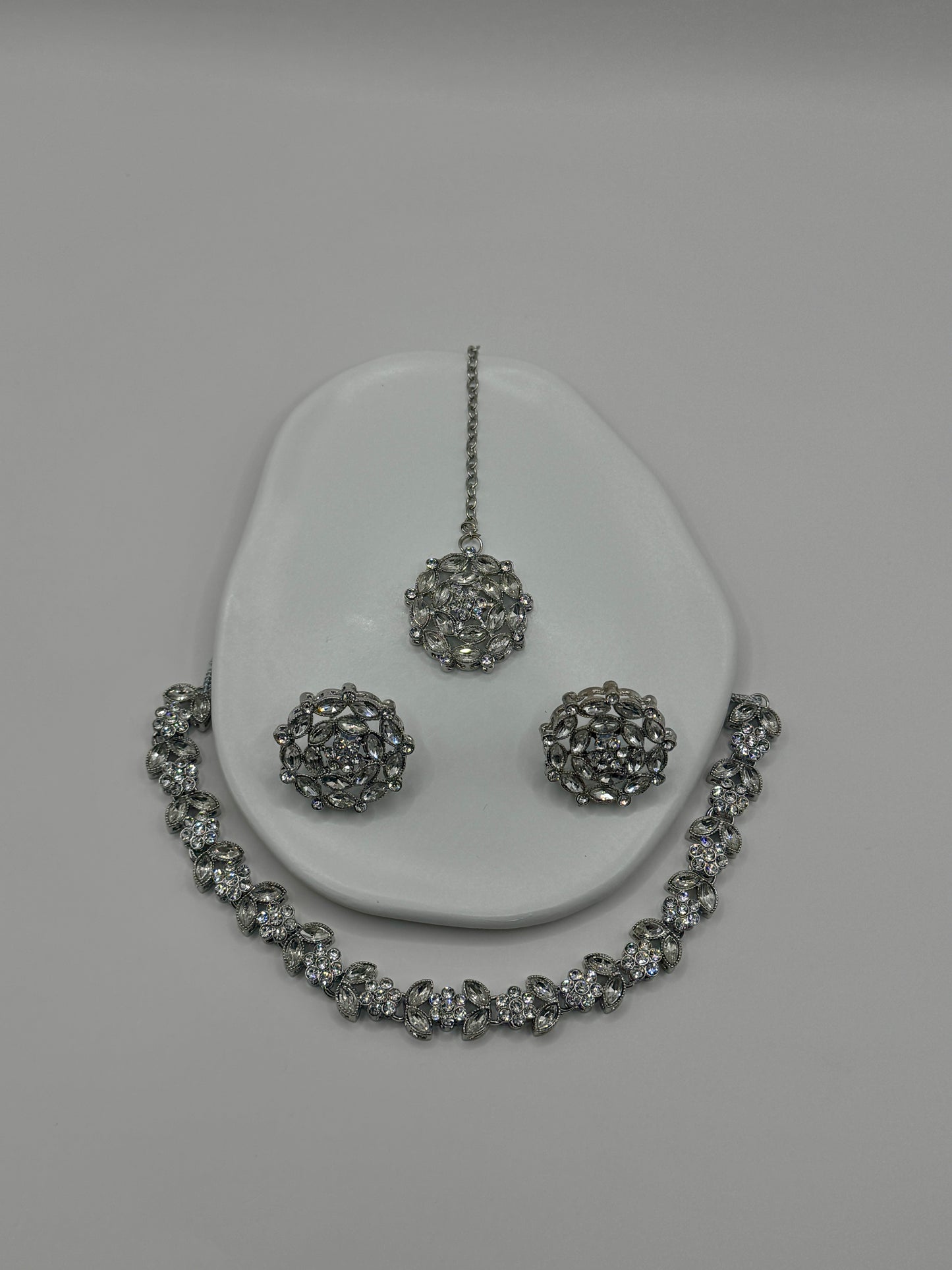 Lina Single-Layer Necklace Set