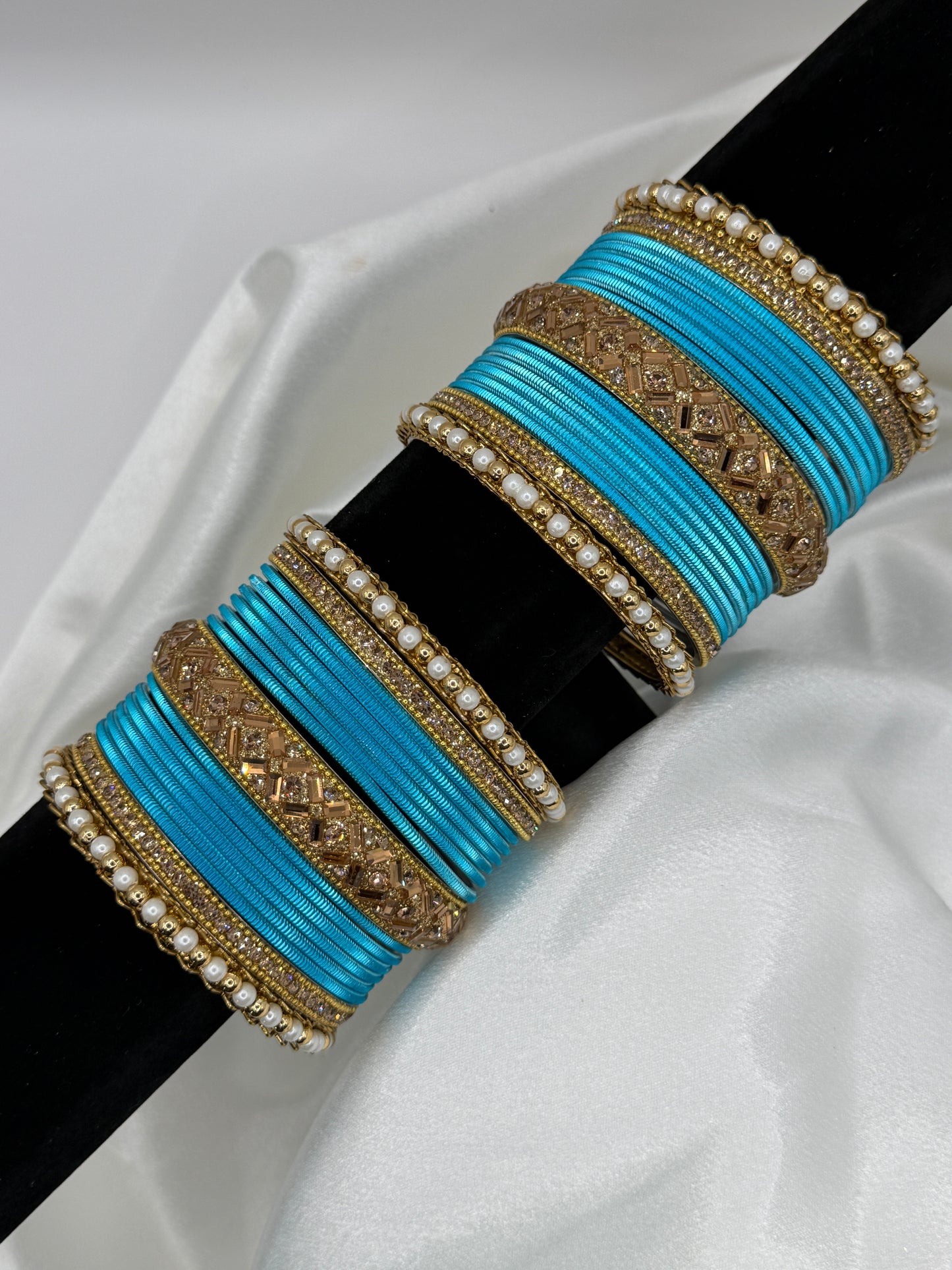 2.10 Pearl Metal Bangles Set