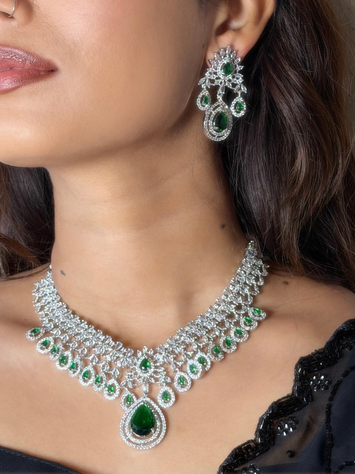 Alia AD Necklace Set