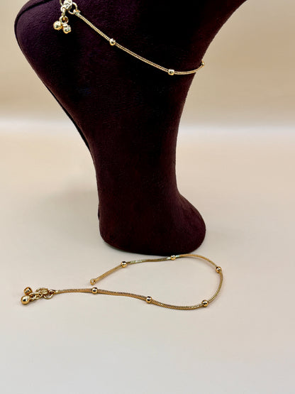 Chic Gold-plated Anklets (Pauju/Payal)