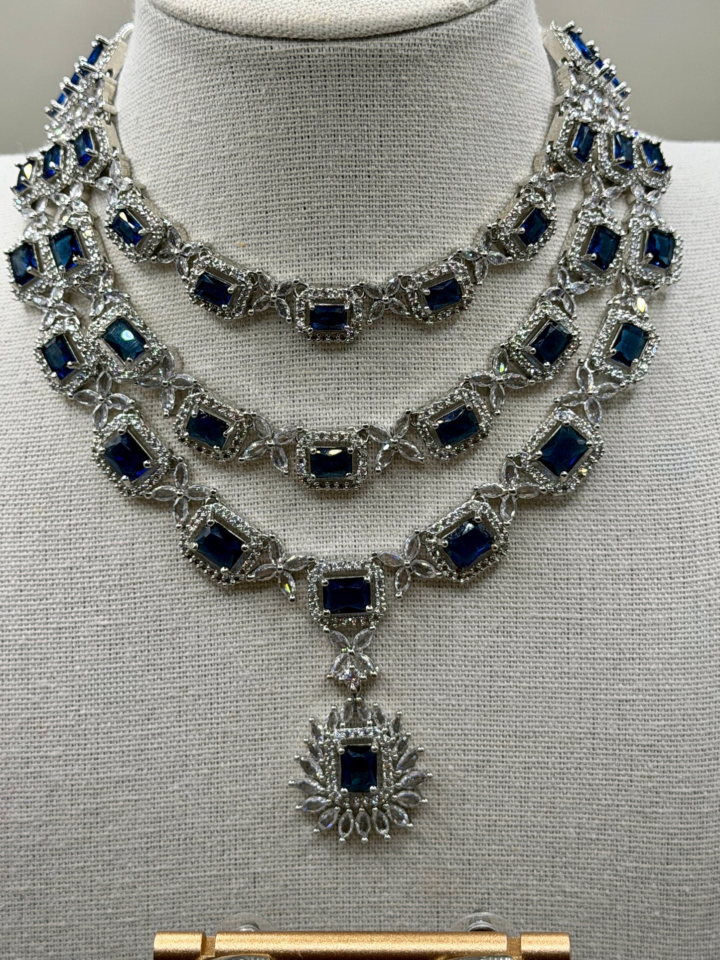 Dua Triple Layer AD Necklace Set