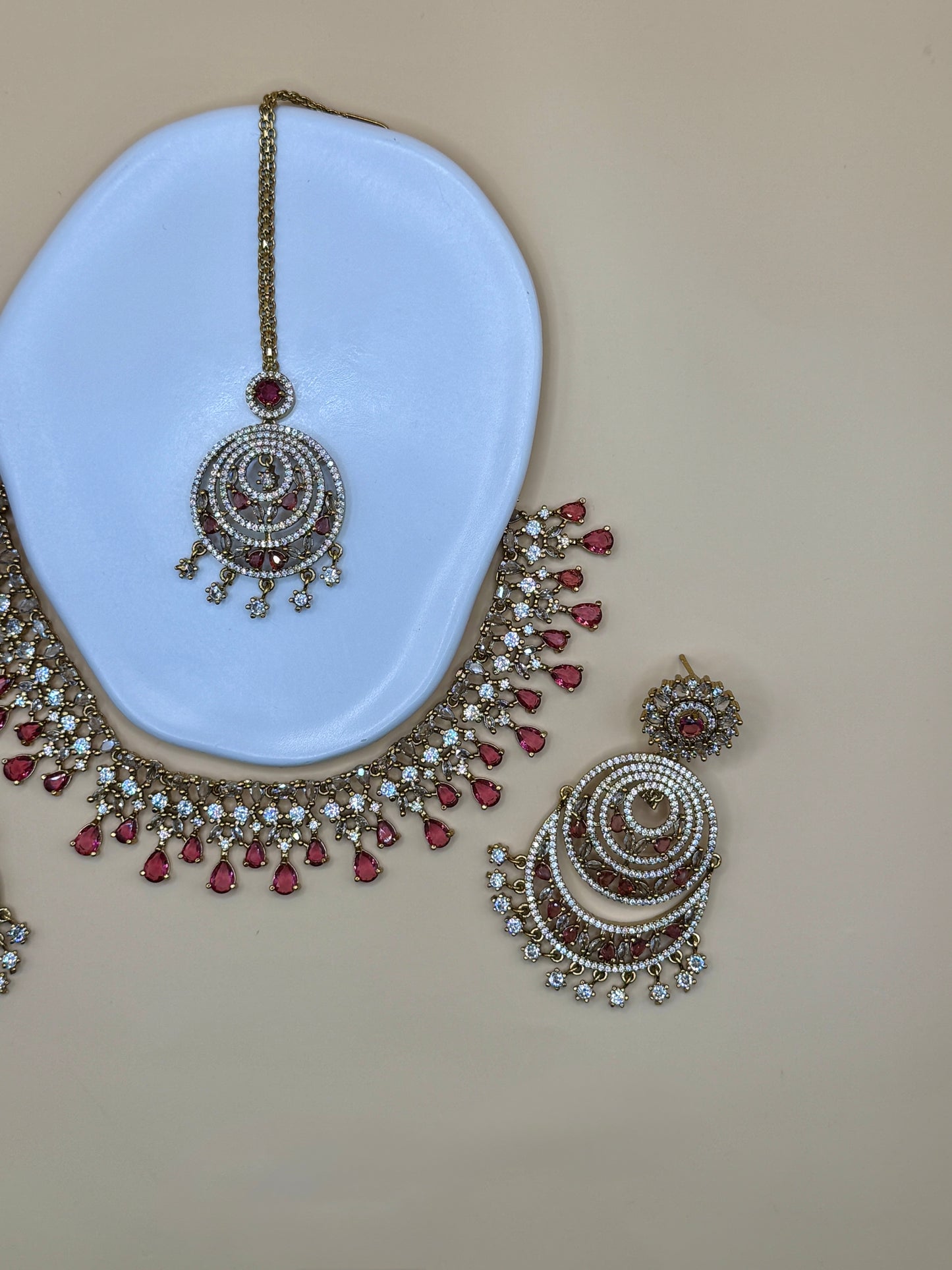 Myra AD Necklace Set
