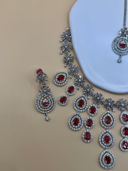 Anu AD Necklace Set