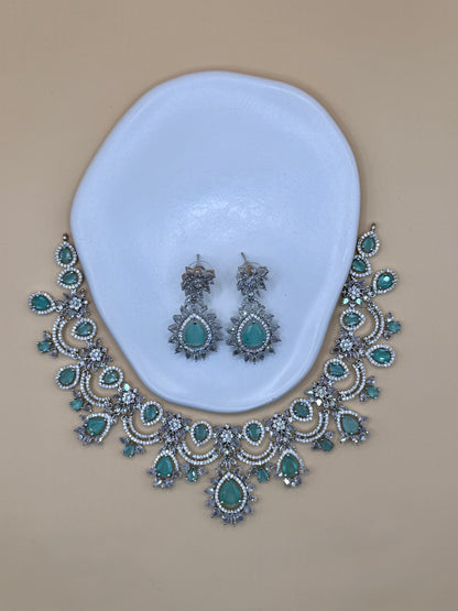 Mila Mint AD Necklace Set