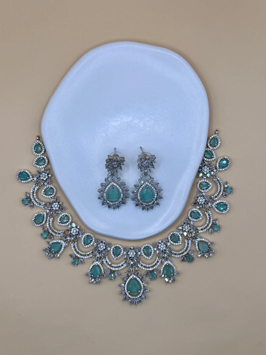 Mila Mint AD Necklace Set