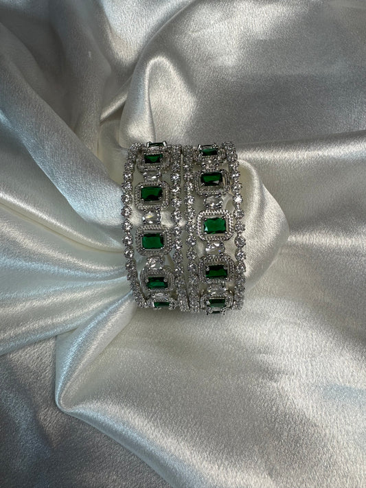 Statement Oval AD Bangles Set