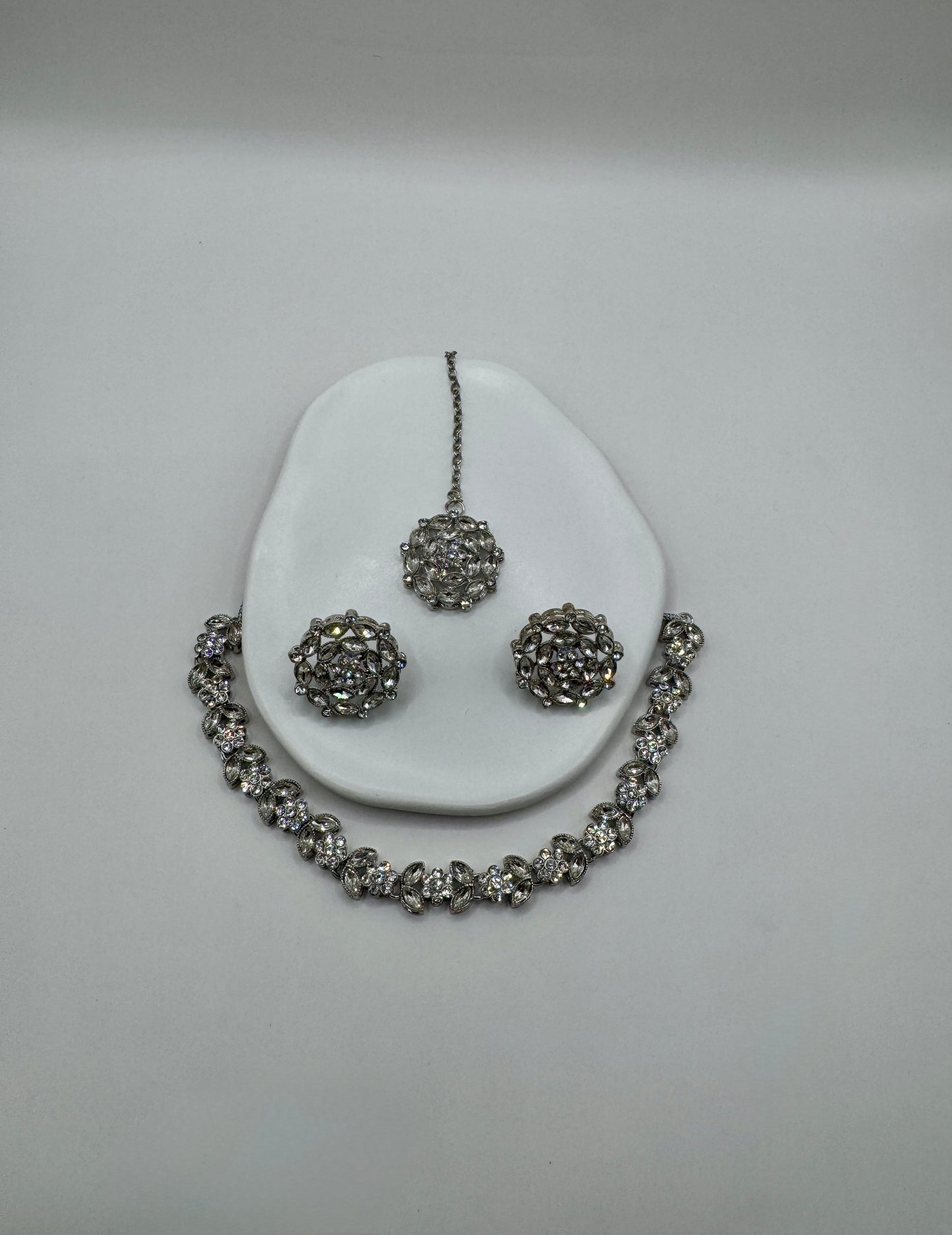 Lina Single-Layer Necklace Set