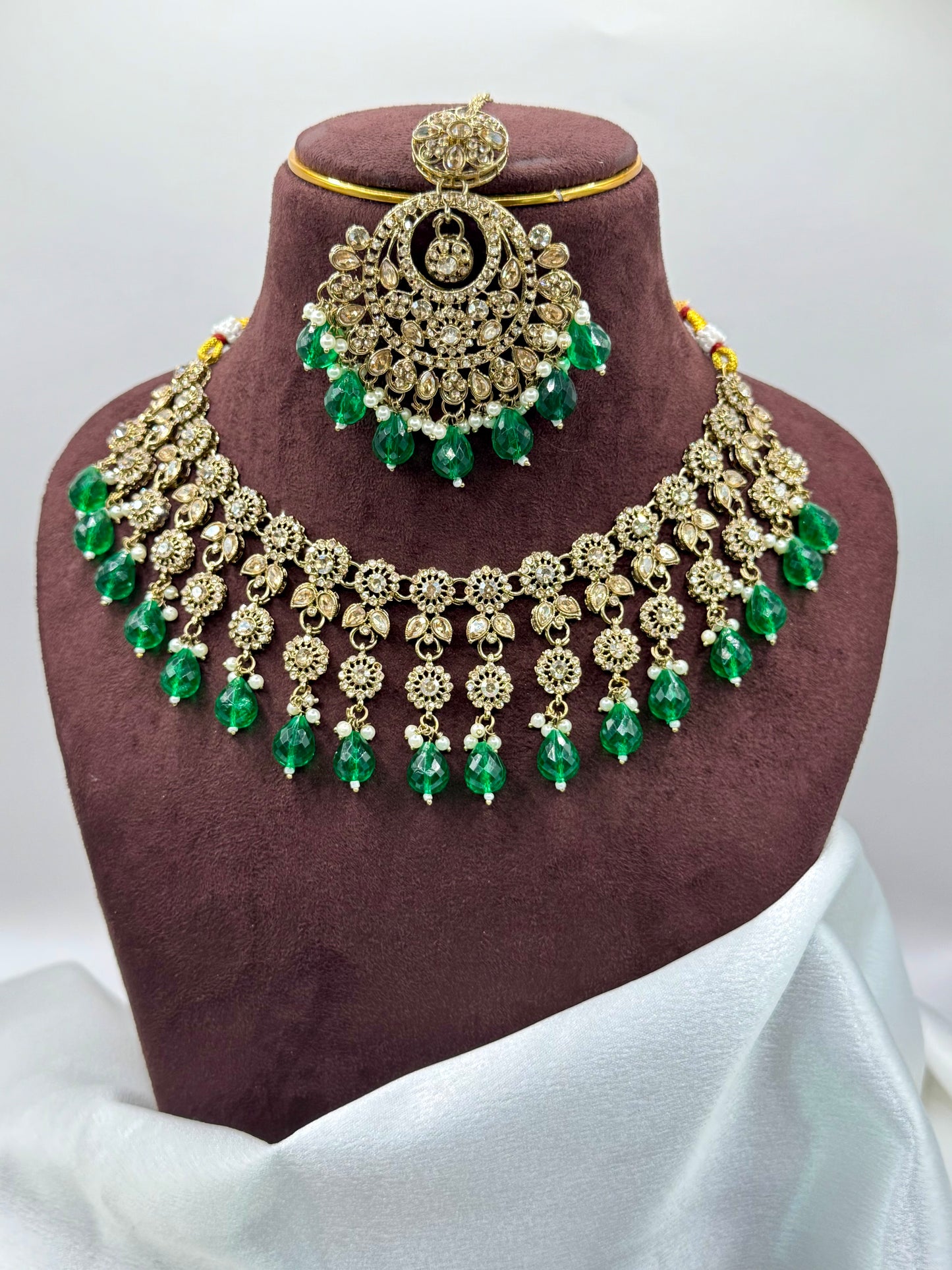 Jharna Necklace Set