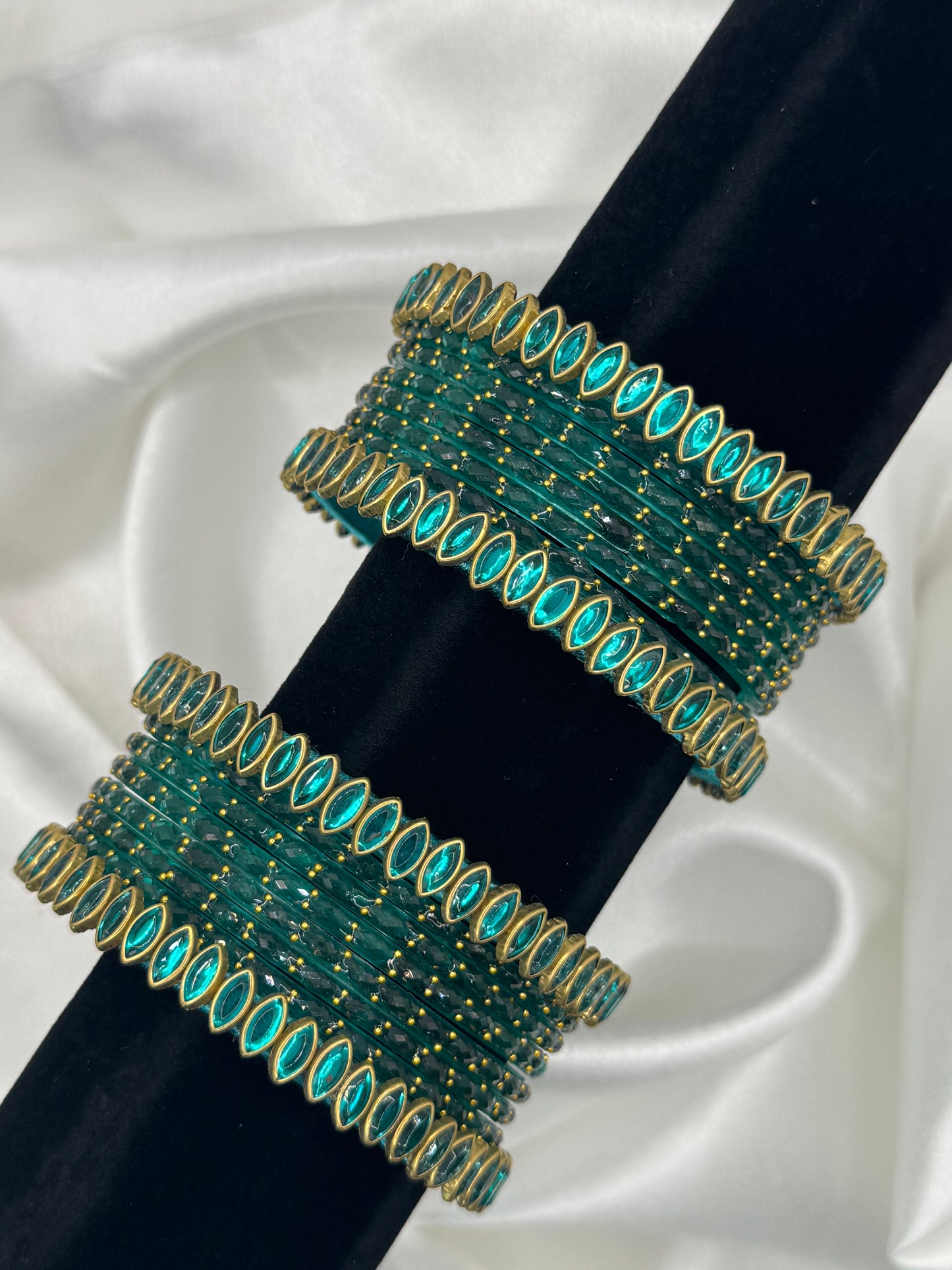 Varsha Glass Bangles Set