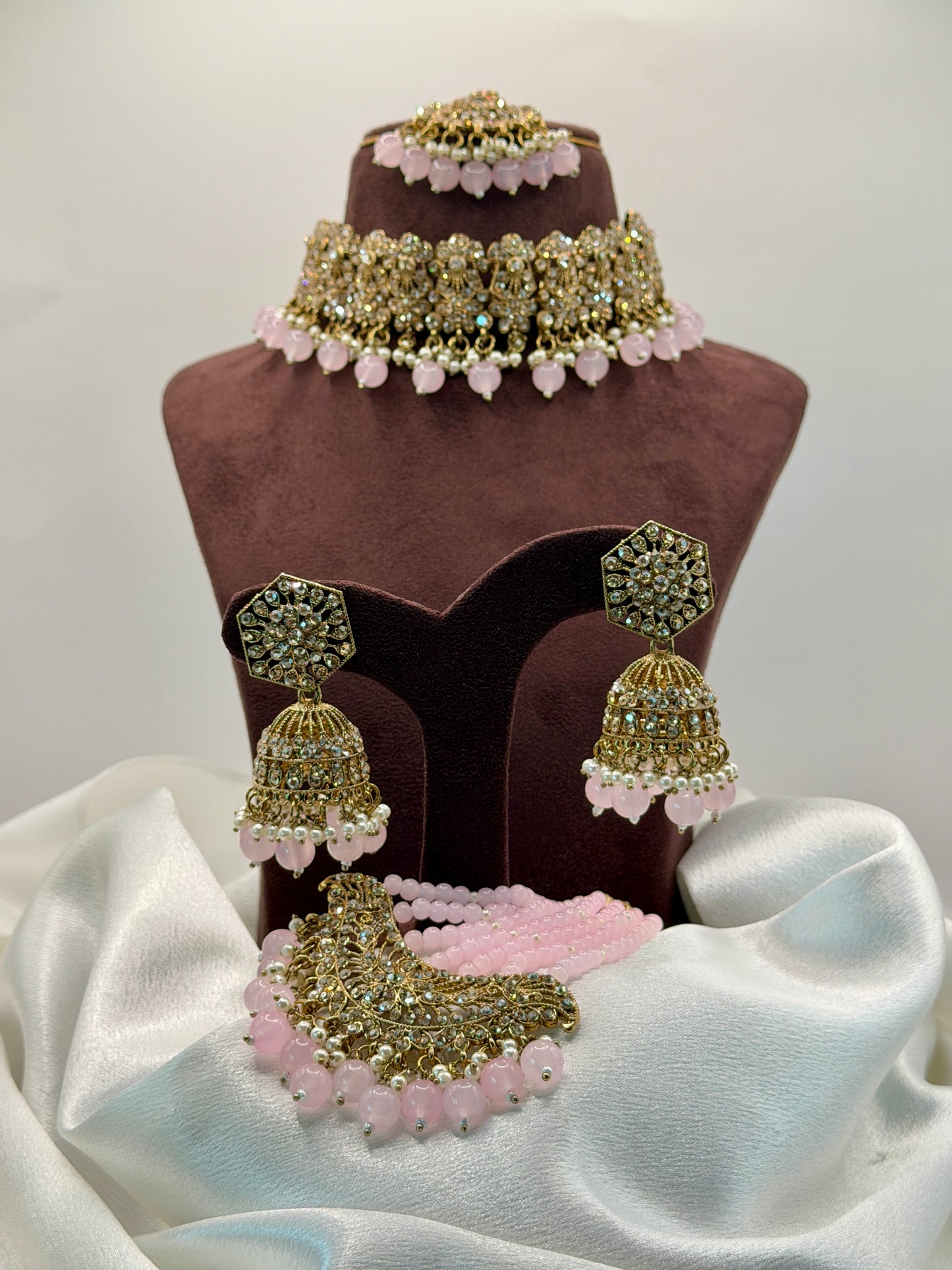 Sitara Passa Choker Set