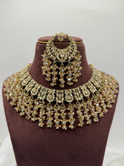 Nimi Golden Necklace Set
