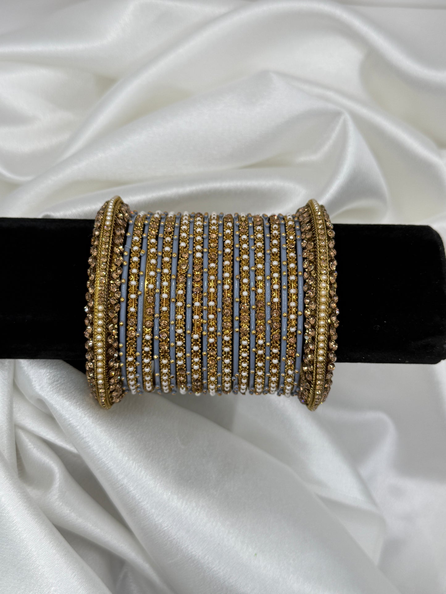 Sliver Grey Metal Bangles Set