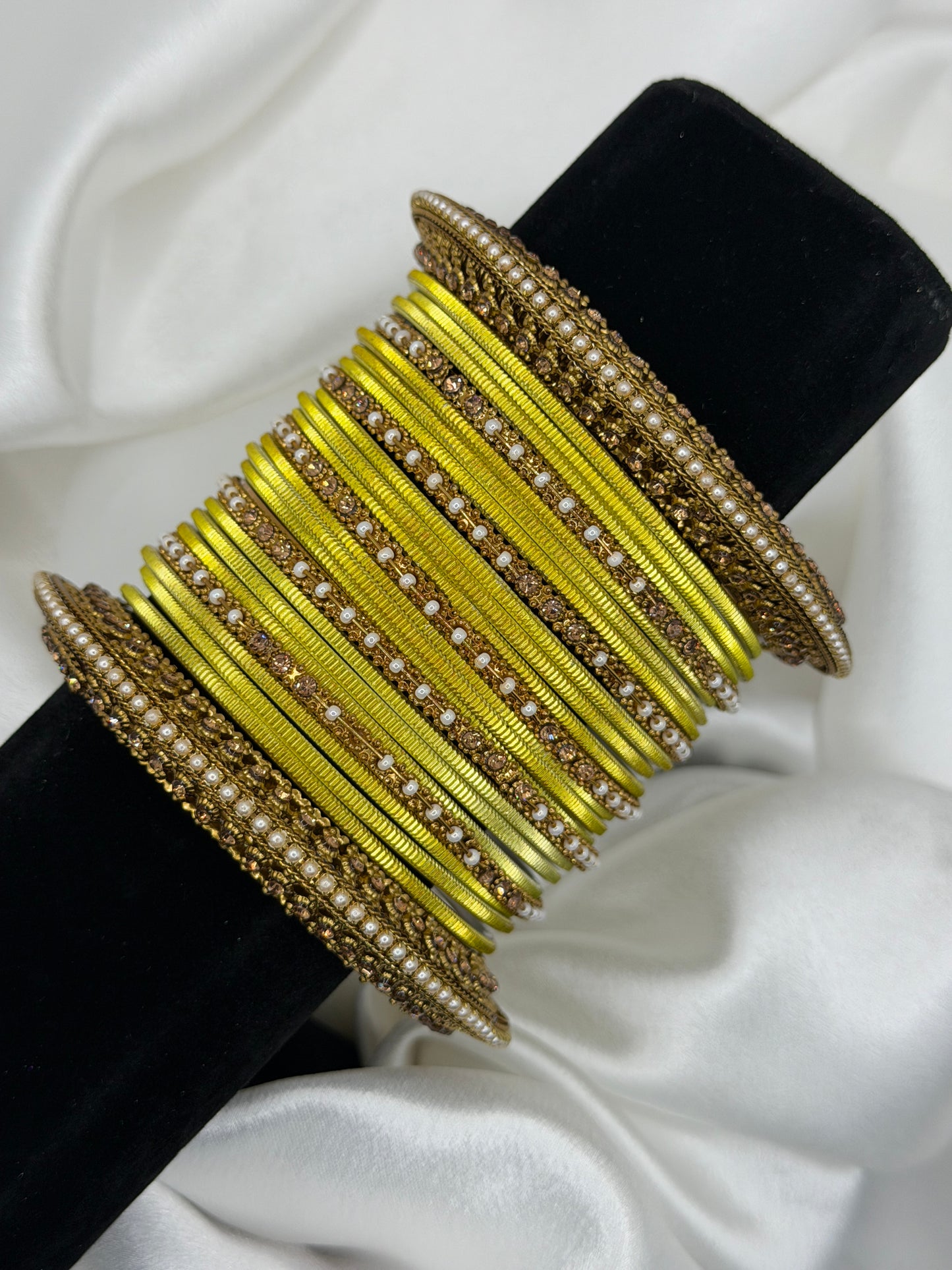Amaaya Metal Bangles Set