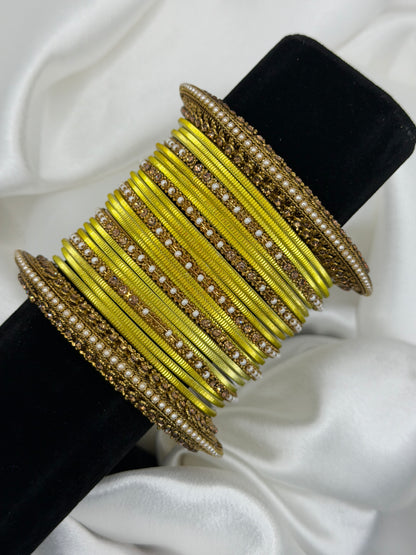 Amaaya Metal Bangles Set