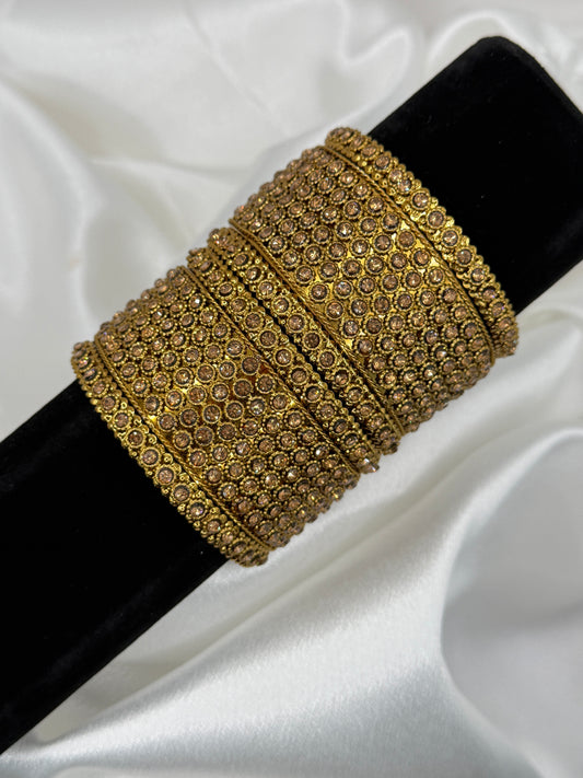 Golden 6 Pieces Metal Bangles Set