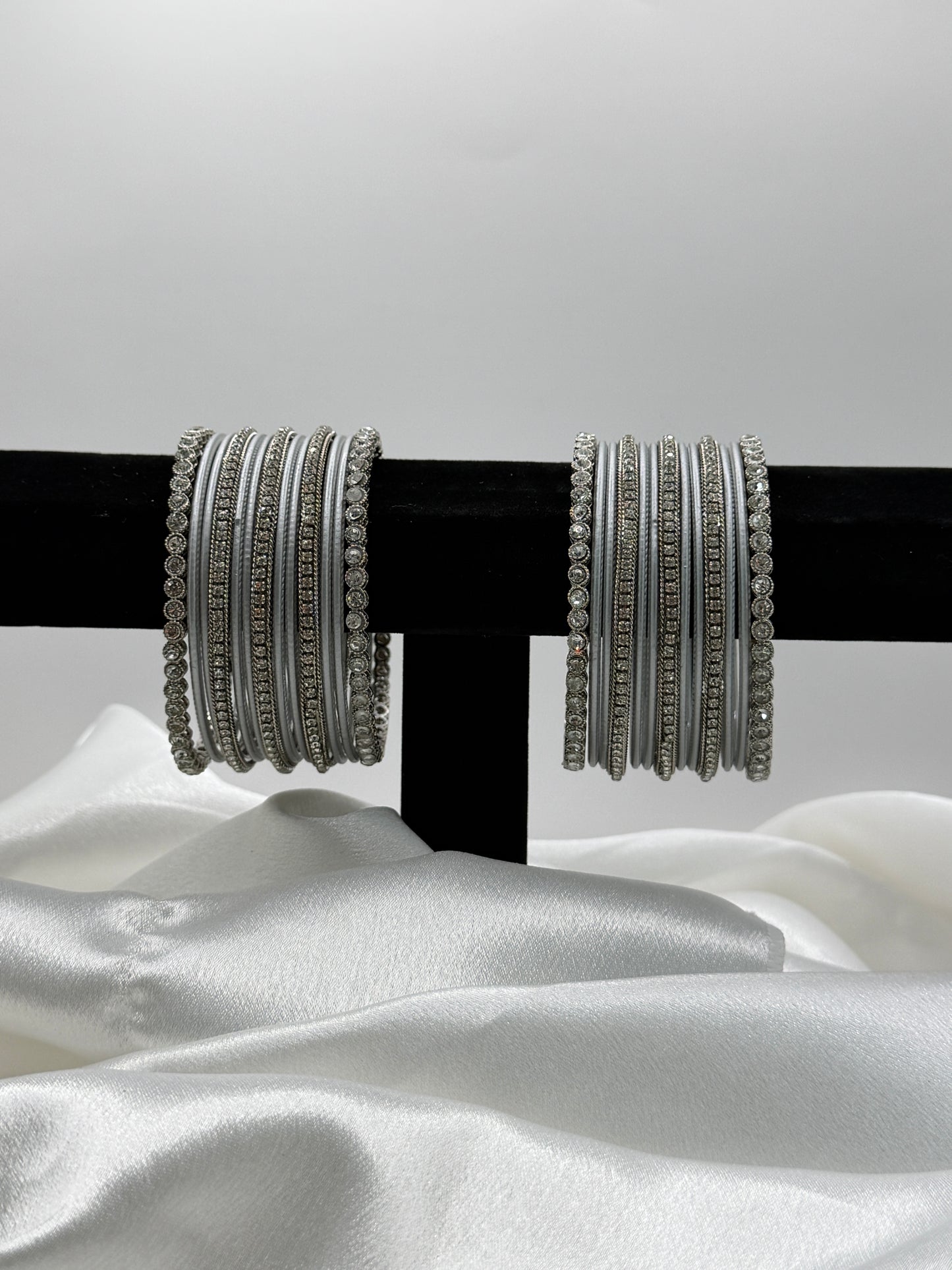 2.10 Gray & Sliver Metal Bangles Set