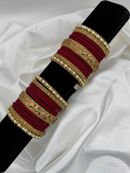 2.4 Pearl Metal Bangles Set