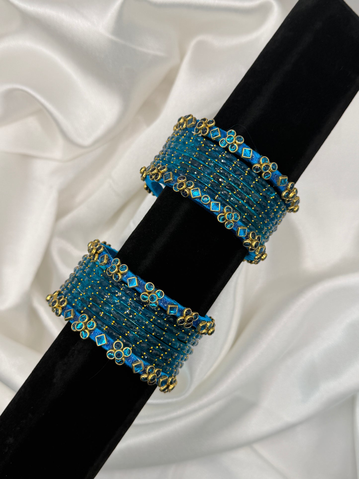 Phool Glass Bangles Set