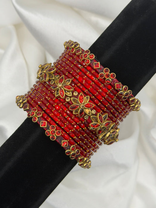 Sundari Glass Bangles Set