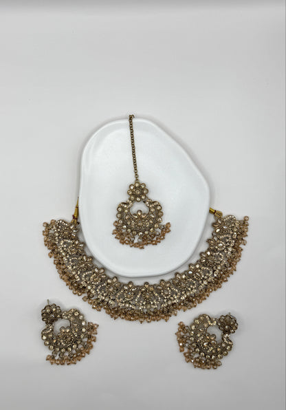 Kalpana Elegant Golden Necklace Set