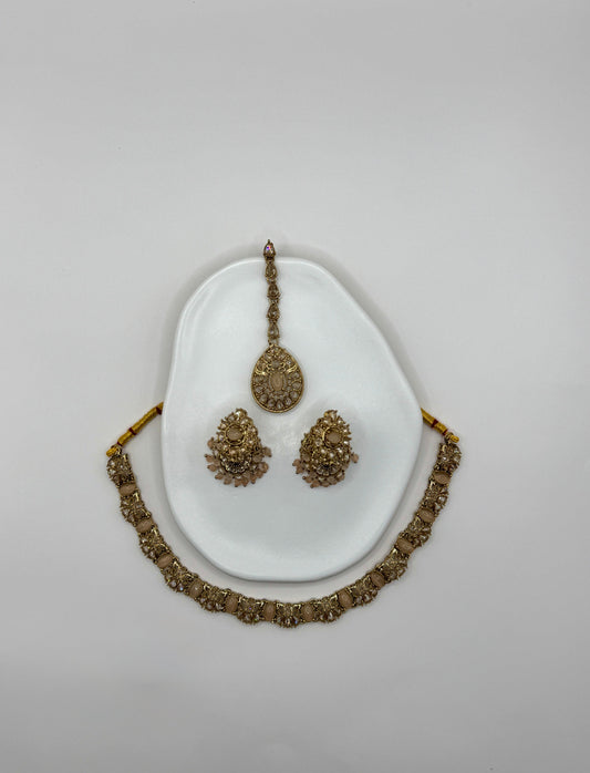 Prisha Lightweight Light Peach Necklace Set