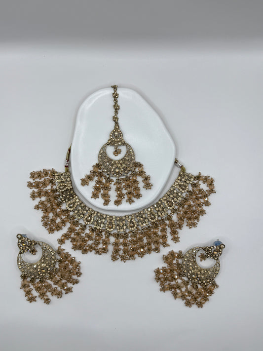 Nimi Golden Necklace Set