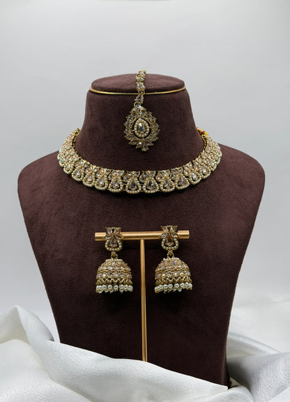 Shreya Polki Necklace Set