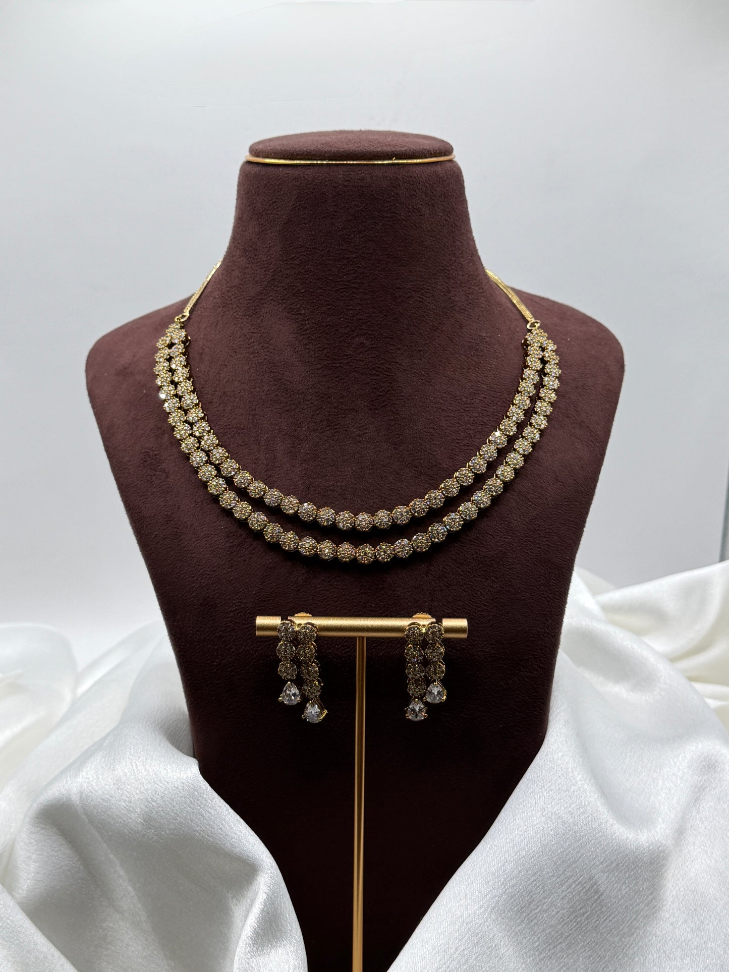 Ellie AD Necklace Set