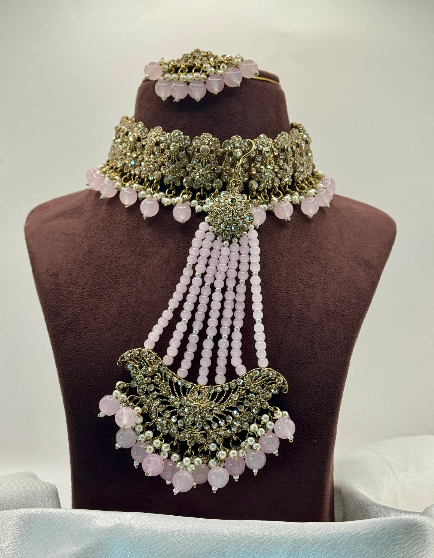 Sitara Passa Choker Set