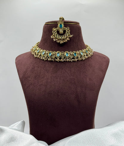 Mandy Elegant Necklace Set