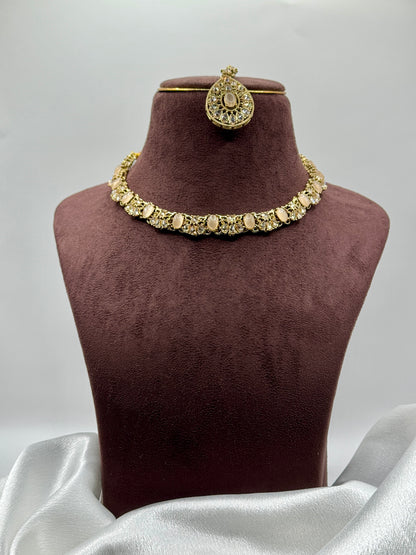 Prisha Lightweight Light Peach Necklace Set