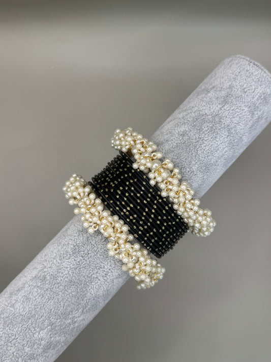 Mini Pearl Bangle Set