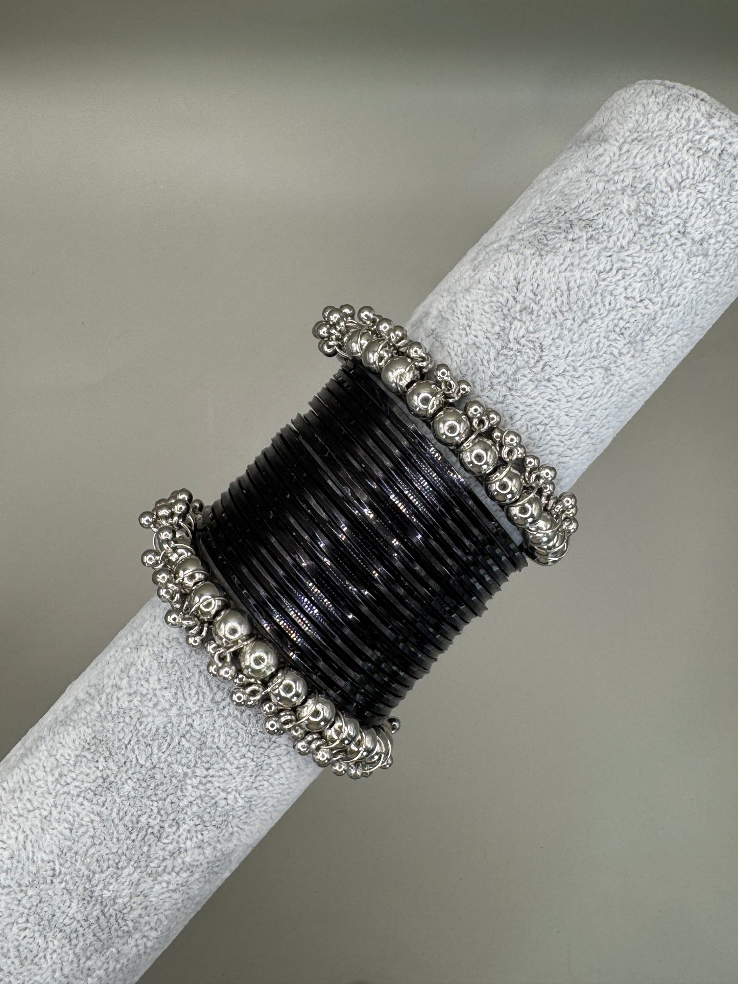 Black & Sliver Bangle Set