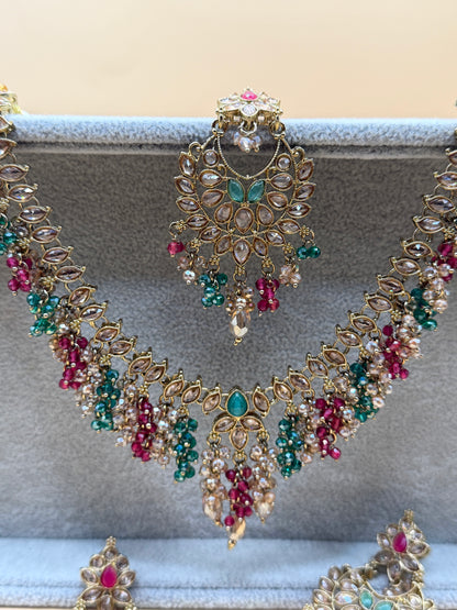 Ira V-Shaped Necklace Set