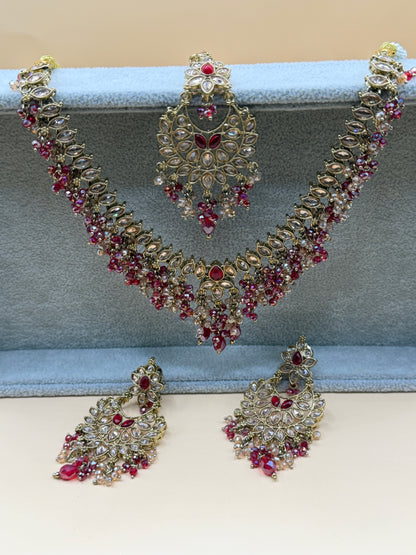 Ira V-Shaped Necklace Set