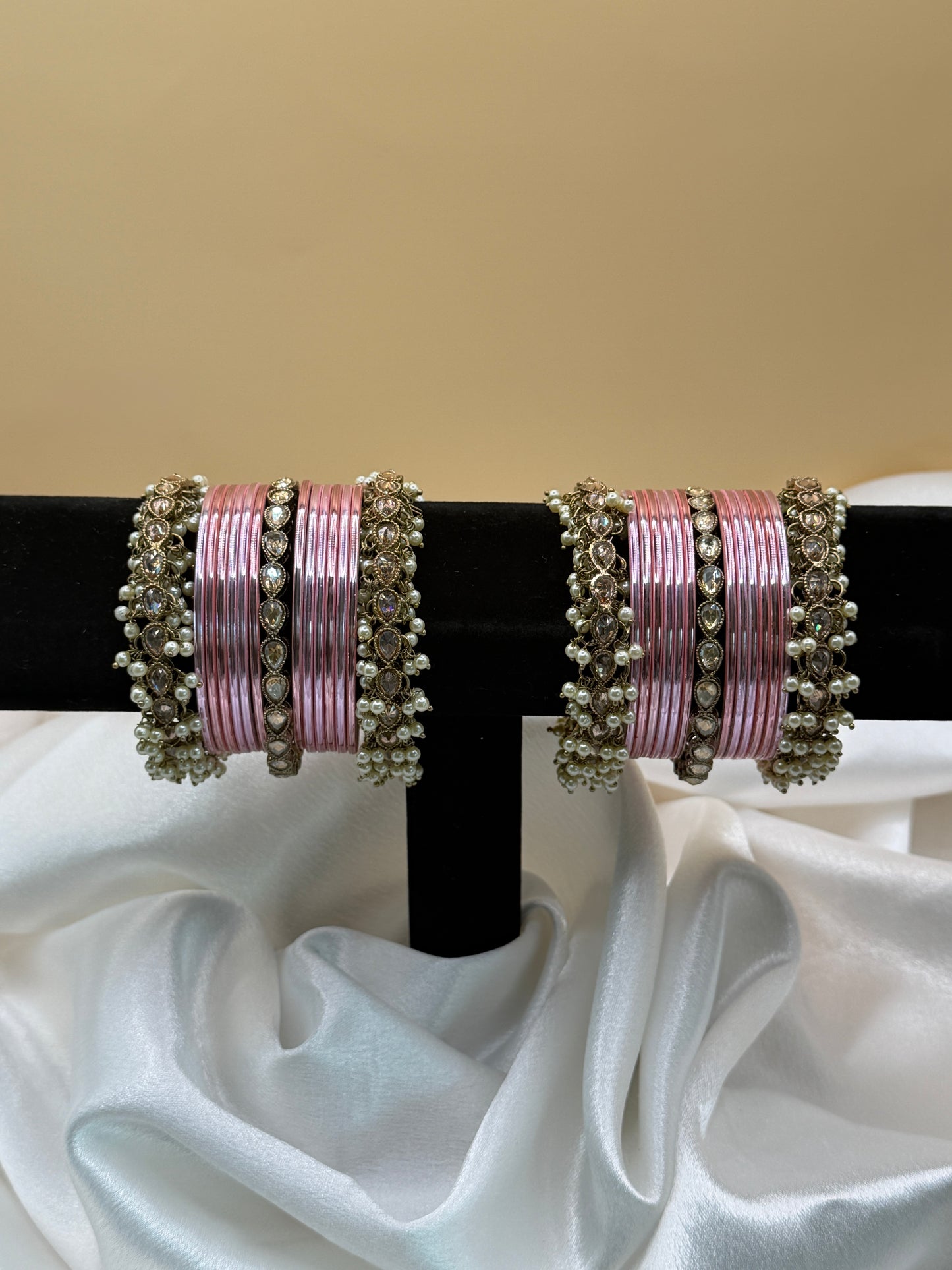 Pearl Bangle Set
