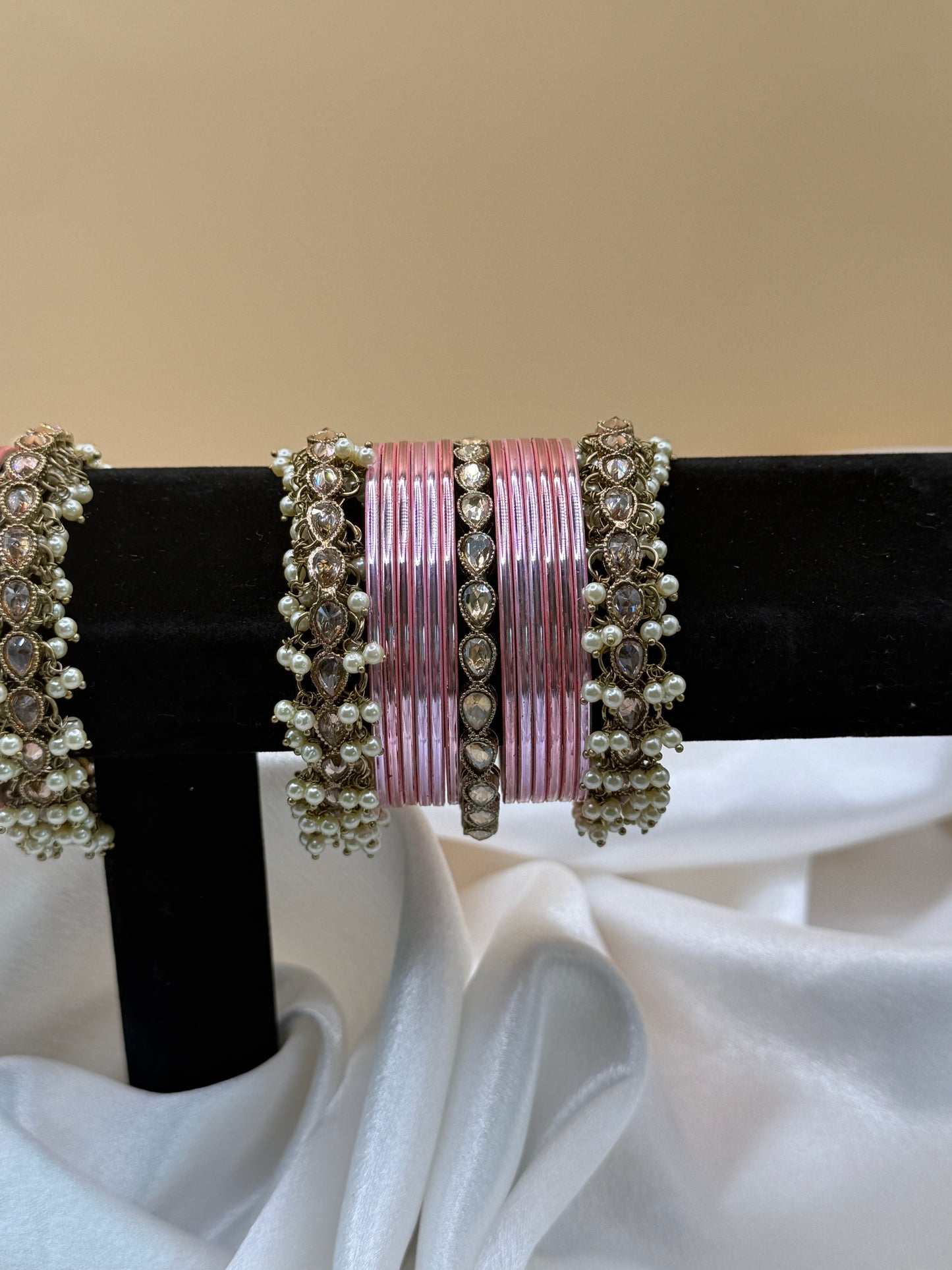 Pearl Bangle Set