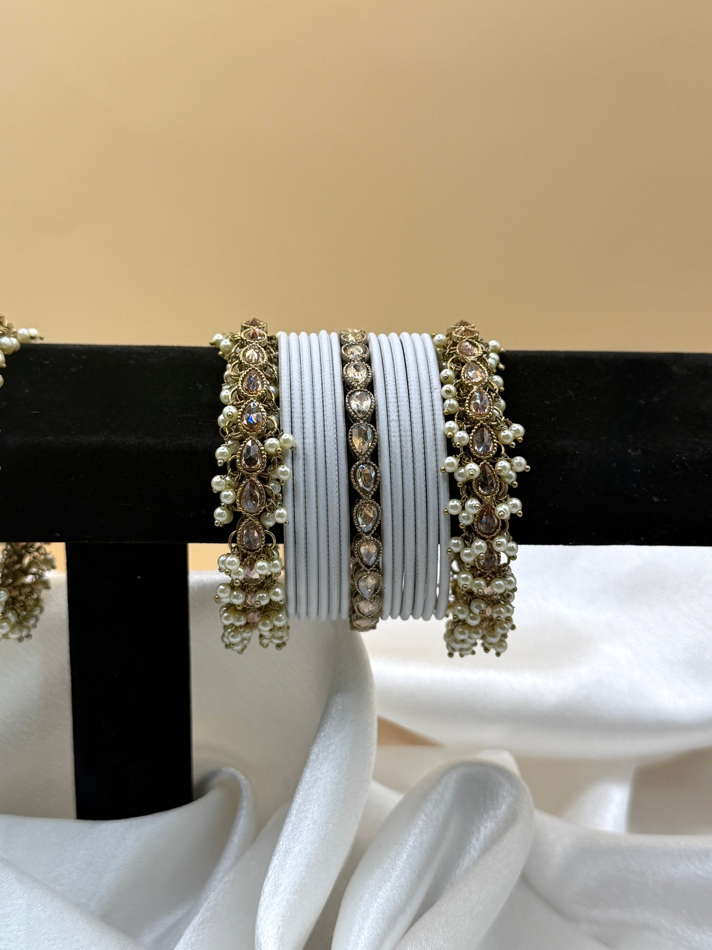 Pearl Bangle Set