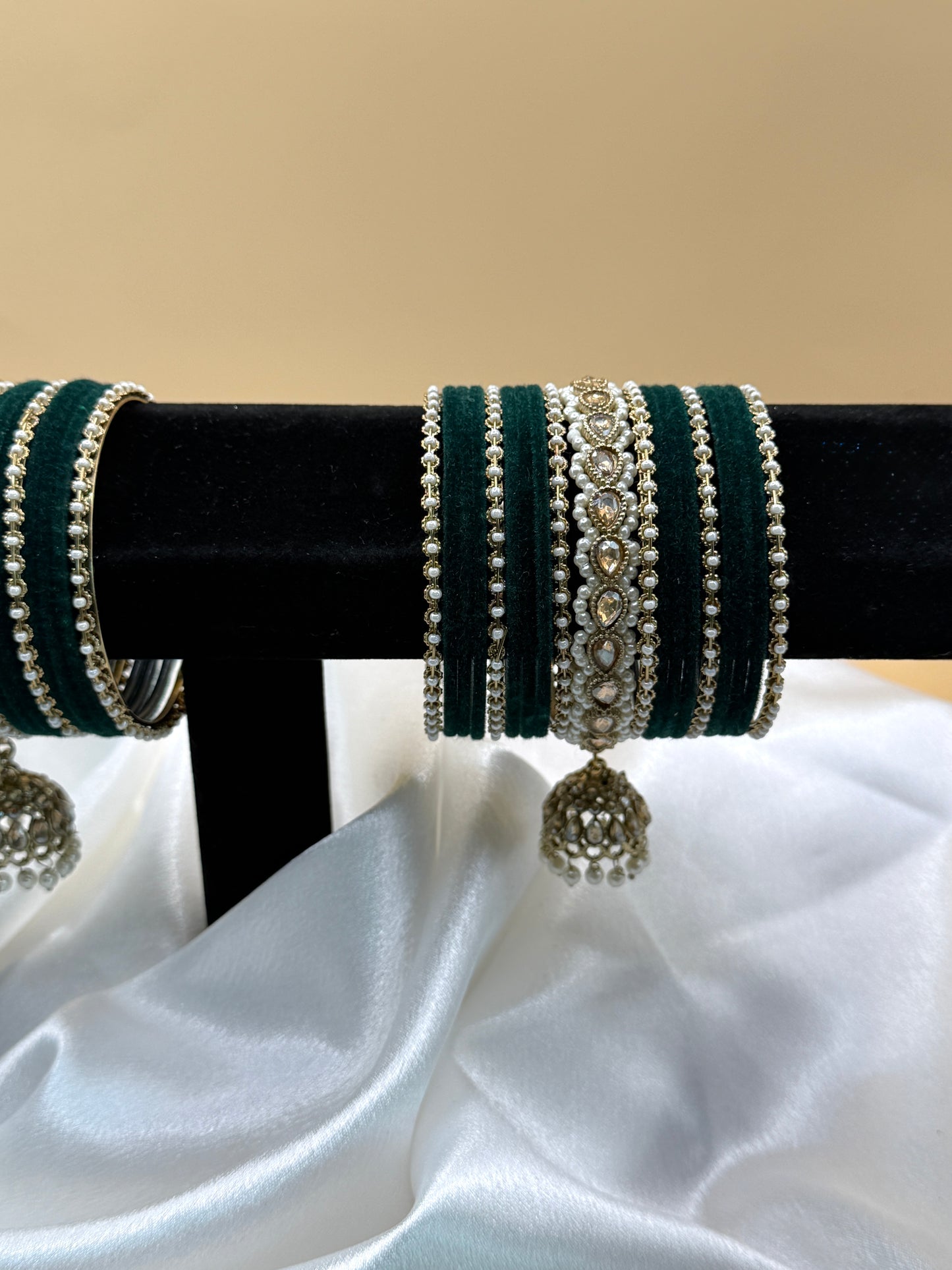 Heera Moti Jhumka Bangle Set